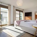 Genteel Puerta Real Apartment